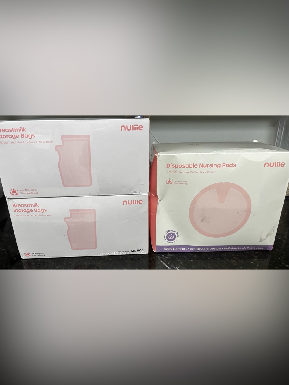 Nullie Disposable Pads and Milk Storage Bags